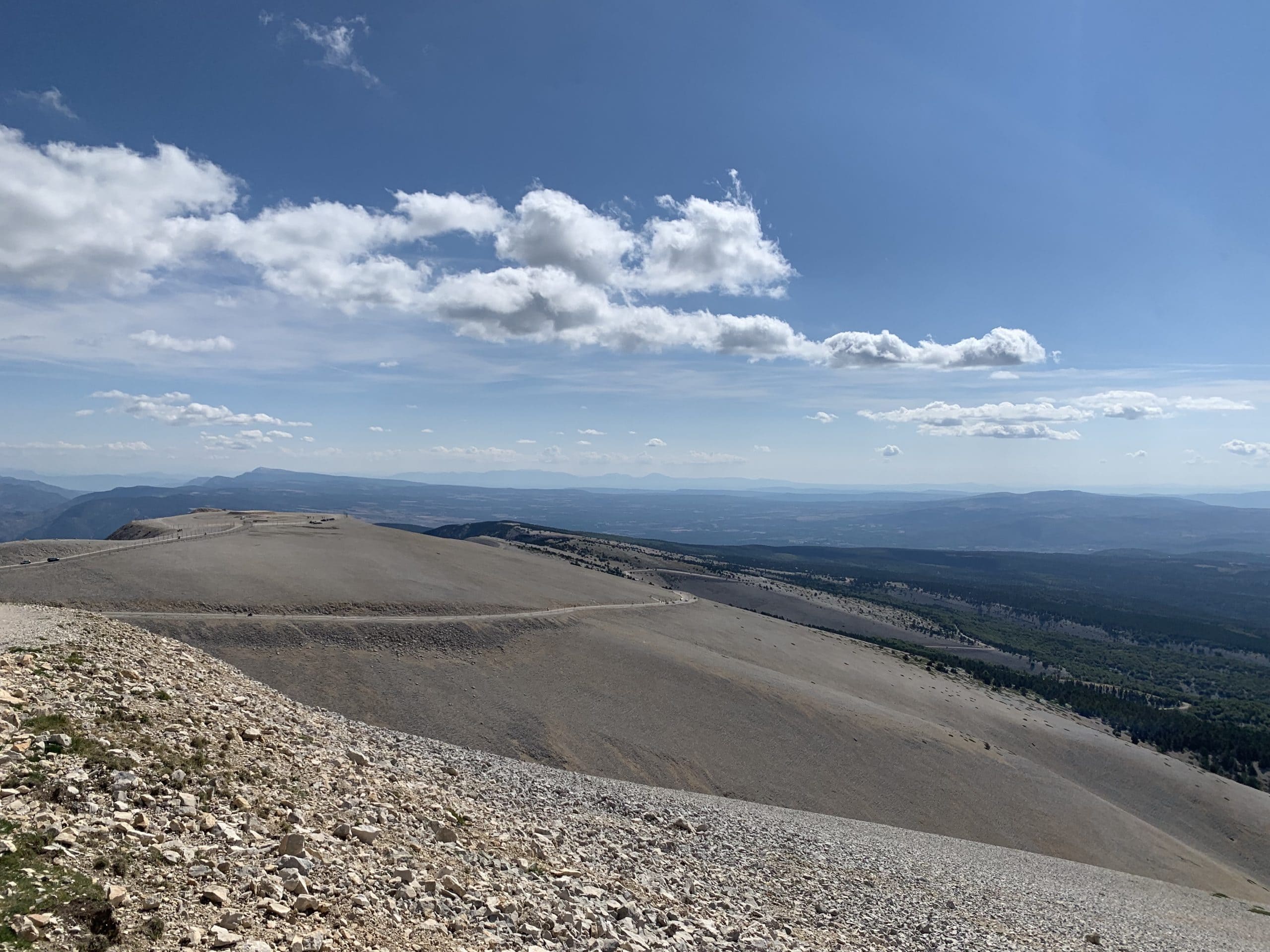 Paysage vu du Mont Ventoux dans le Vaucluse